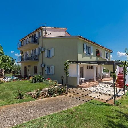 Apartments Stanko Fazana Luaran gambar