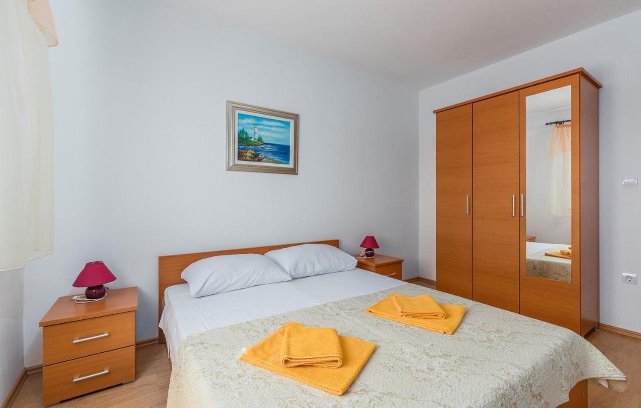 Apartments Stanko Fazana Luaran gambar